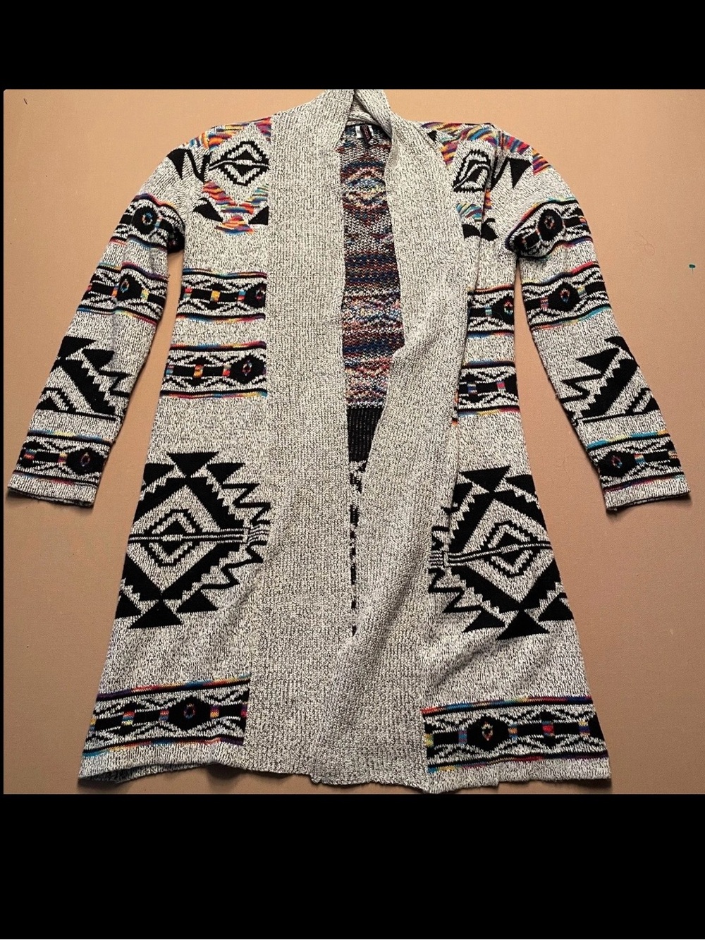 Pinklicious Open-Front Aztec Pattern Long Cardigan - Gray - Women’s Medium